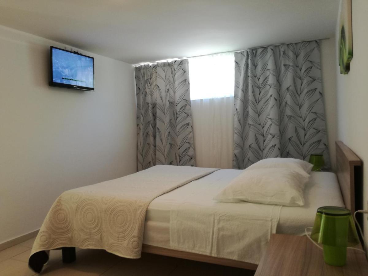 Apartman Anni Apartment Porec Exterior photo